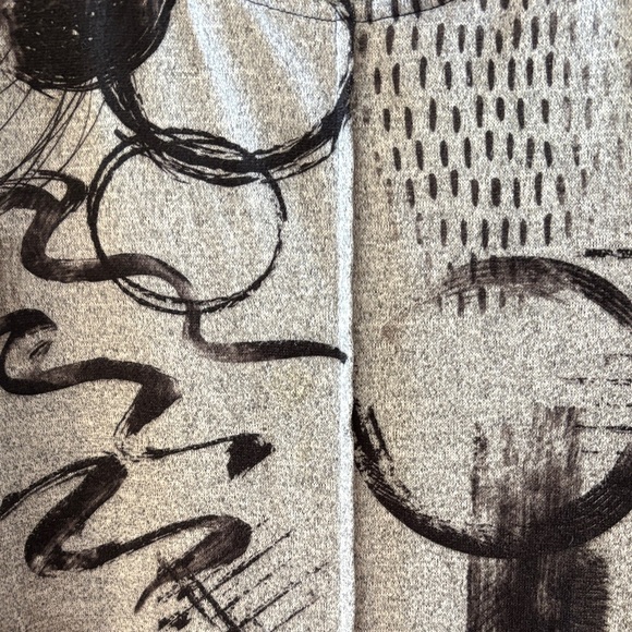 Abstract Patterned Gray Sweater - Picture 3 of 4